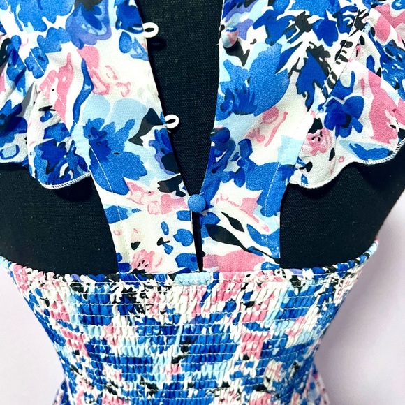 Melloday Floral flutter sleeves smocked Maxi Dress in Blue and Pink  SMALL - Picture 15 of 16